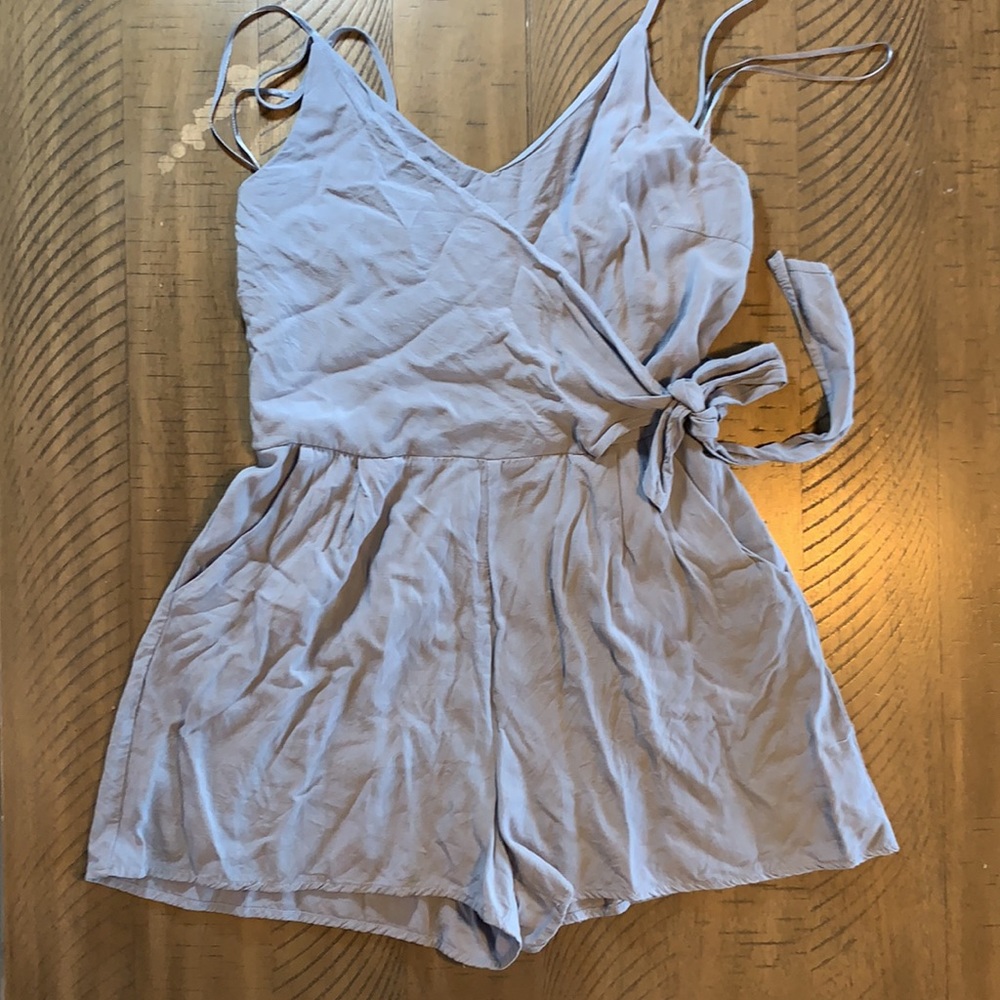One Clothing Romper with Pockets blue sz Small